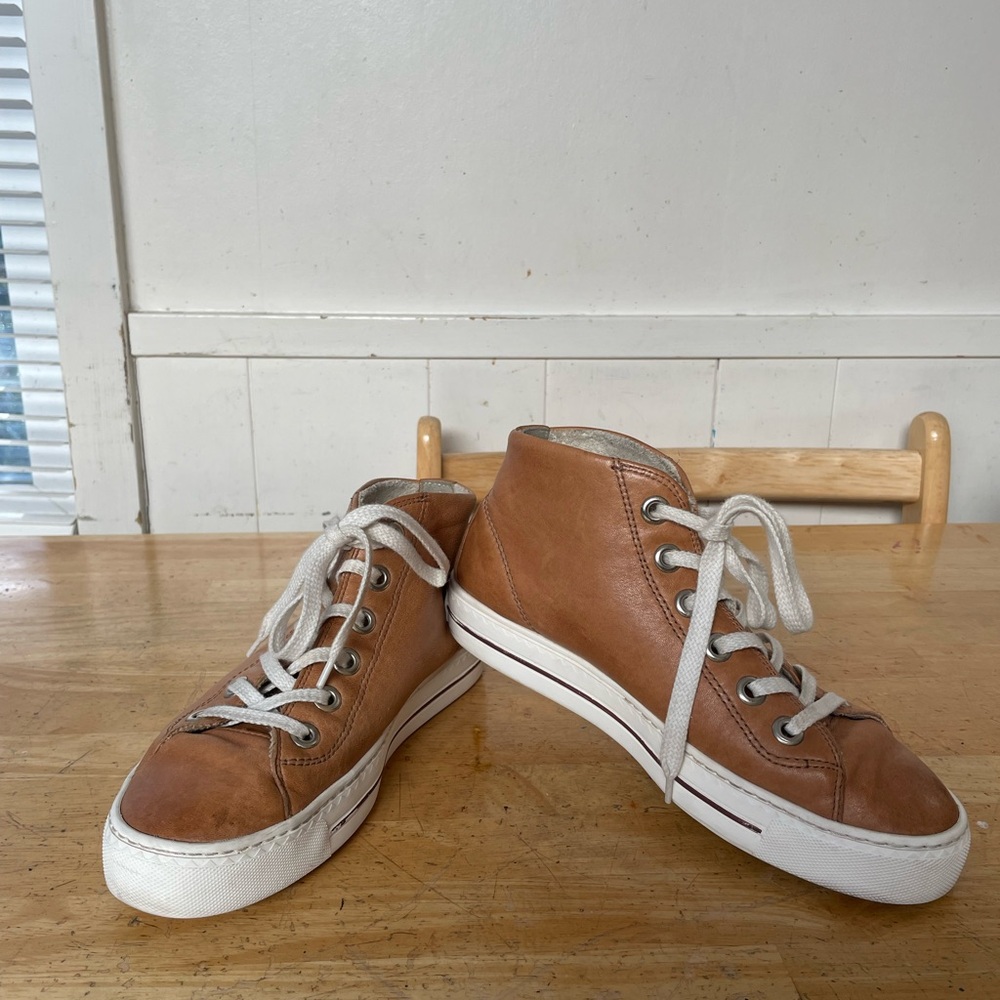Paul Green Leather High-Top Sneakers in Sz 5UK/7.5US